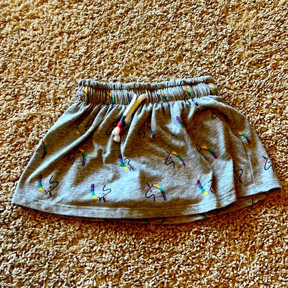 Skort - Picture 1 of 3